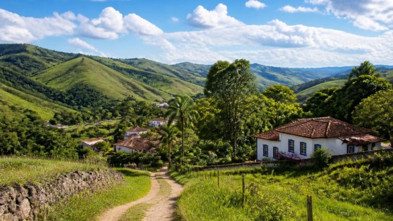 Serro Minas Gerais: História, Cultura e Passeios Imperdíveis