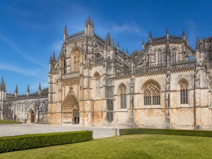 Mosteiro da Batalha: História, Arquitetura e Curiosidades
